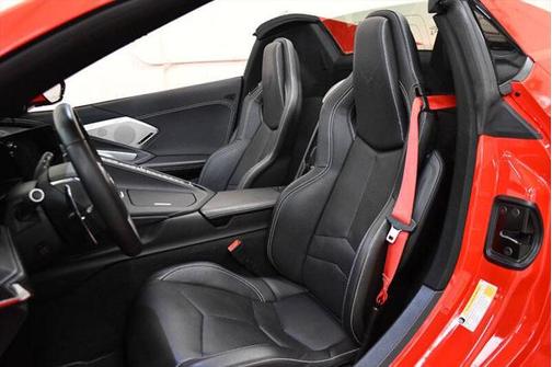 2020 Chevrolet Corvette Stingray w/2LT