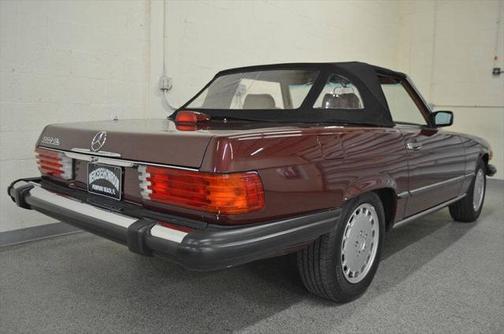 1987 Mercedes-Benz S-Class 560 SL 2dr Convertible