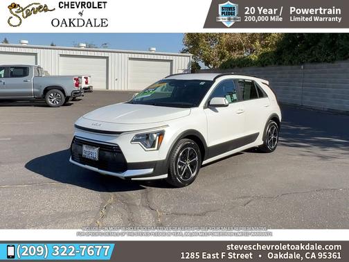 Snow White Pearl 2024 Kia Niro EX