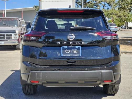 2025 Nissan Rogue S