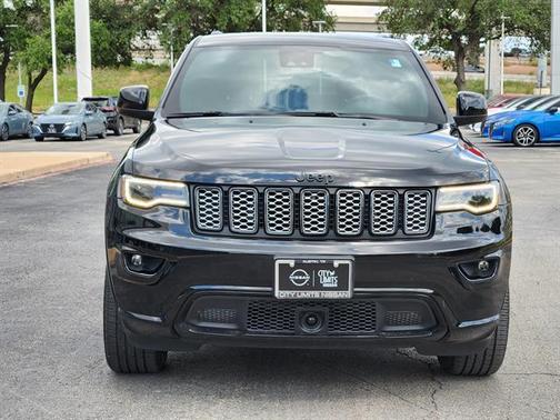 2022 Jeep Grand Cherokee WK Laredo