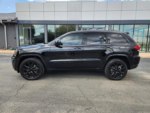 2022 Jeep Grand Cherokee WK Laredo
