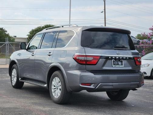 2022 Nissan Armada SV