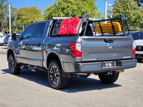 2017 Nissan Titan PRO-4X