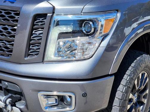 2017 Nissan Titan PRO-4X