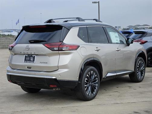 2025 Nissan Rogue Platinum