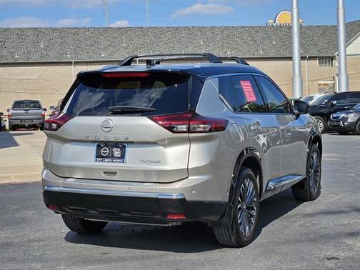 2025 Nissan Rogue Platinum