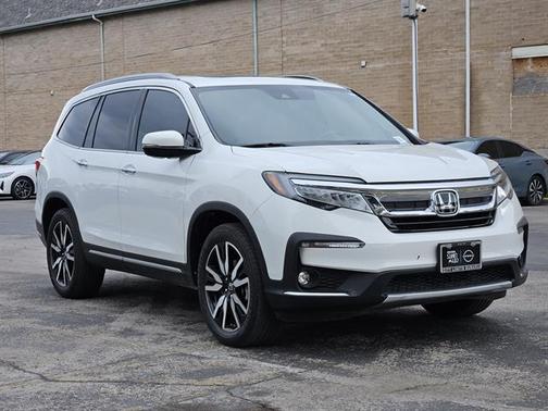 2022 Honda Pilot Touring 7-Passenger