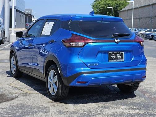 2022 Nissan Kicks S