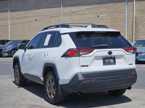 2023 Toyota RAV4 Hybrid Woodland Edition