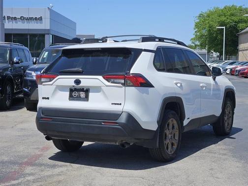 2023 Toyota RAV4 Hybrid Woodland Edition