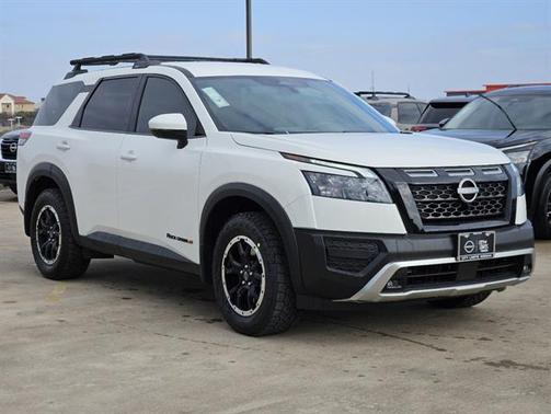 2025 Nissan Pathfinder Rock Creek