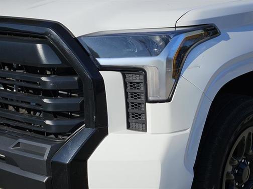 2023 Toyota Tundra SR