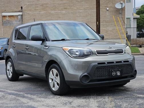 2016 Kia Soul Base