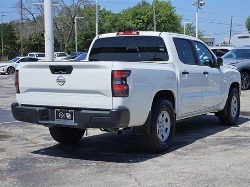 2024 Nissan Frontier S