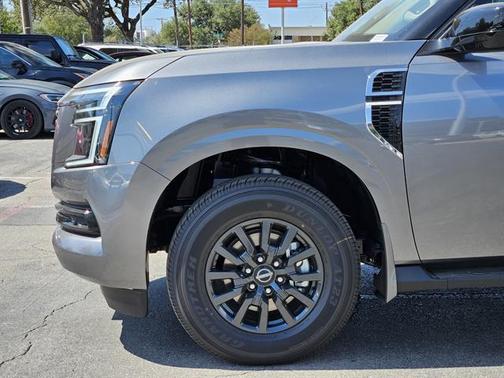 2026 Nissan Armada SV
