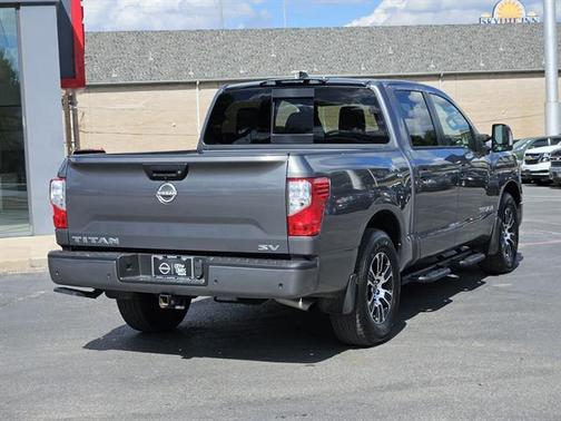2024 Nissan Titan SV
