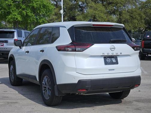 2025 Nissan Rogue S