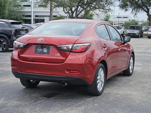 2017 Toyota Yaris iA Base