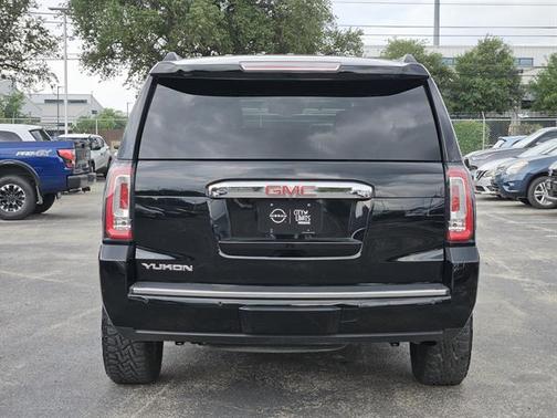 2019 GMC Yukon Denali