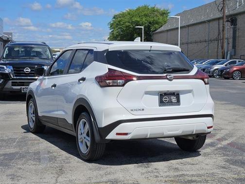 2024 Nissan Kicks S