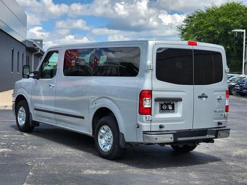 2017 Nissan NV Passenger NV3500 HD SV V6/SV V8