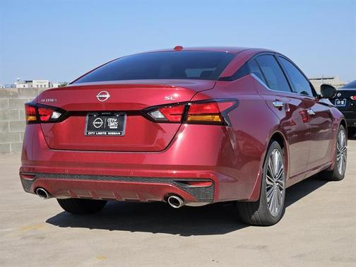 2025 Nissan Altima SL