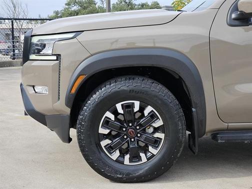 2022 Nissan Frontier PRO-X