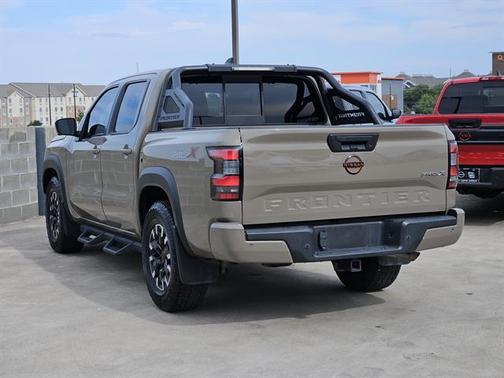 2022 Nissan Frontier PRO-X