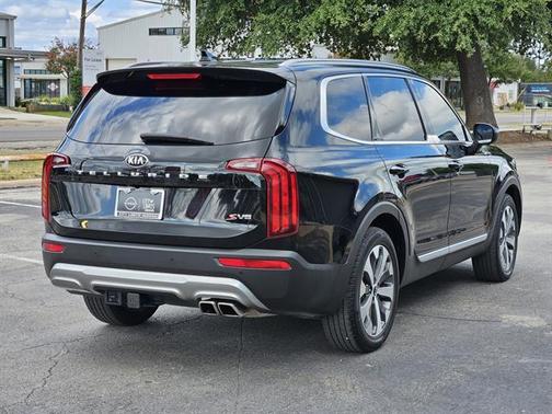 2020 Kia Telluride S