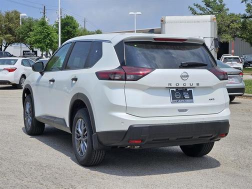 2025 Nissan Rogue S