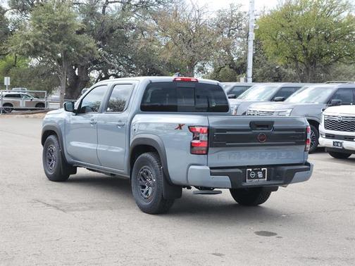 2025 Nissan Frontier PRO-X