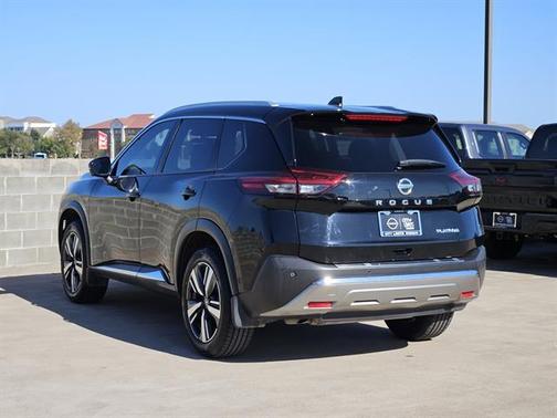 2021 Nissan Rogue Platinum