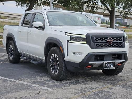 2022 Nissan Frontier PRO-X