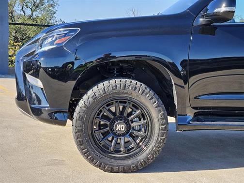 2023 Lexus GX 460 Base