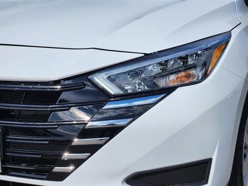 2025 Nissan Versa S