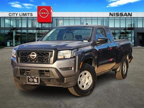 2023 Nissan Frontier S