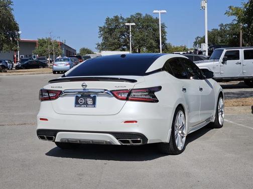 2022 Nissan Maxima Platinum