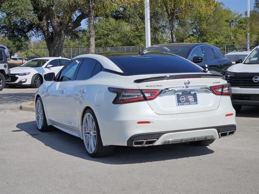 2022 Nissan Maxima Platinum