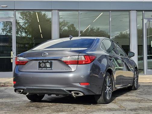 2017 Lexus ES 350 Base