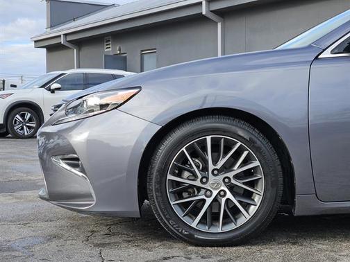 2017 Lexus ES 350 Base