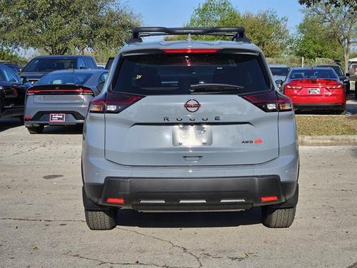 2025 Nissan Rogue Rock Creek