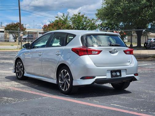2018 Toyota Corolla iM Base