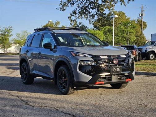 2025 Nissan Rogue Rock Creek