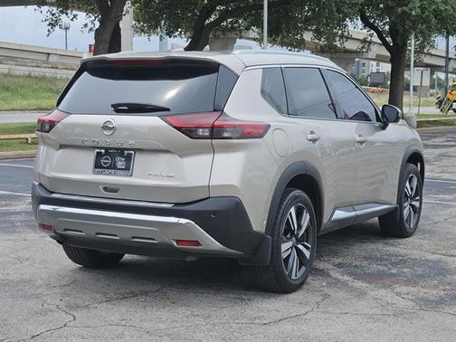 2021 Nissan Rogue Platinum