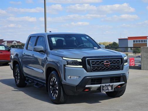 2024 Nissan Frontier PRO-X