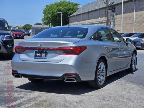 2022 Toyota Avalon Limited