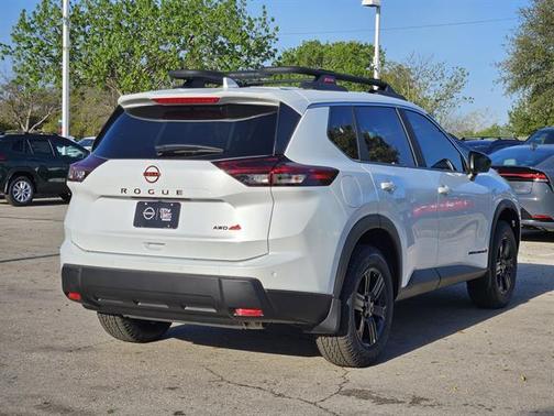 2025 Nissan Rogue Rock Creek