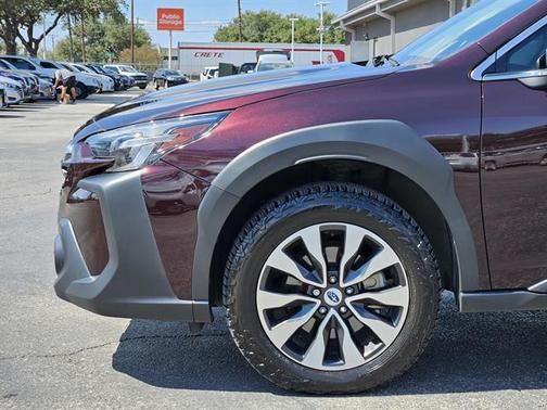 2023 Subaru Outback Touring XT