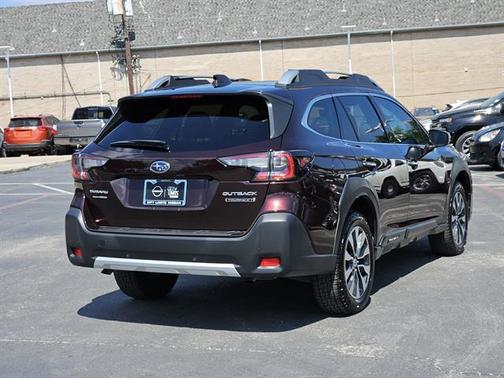 2023 Subaru Outback Touring XT